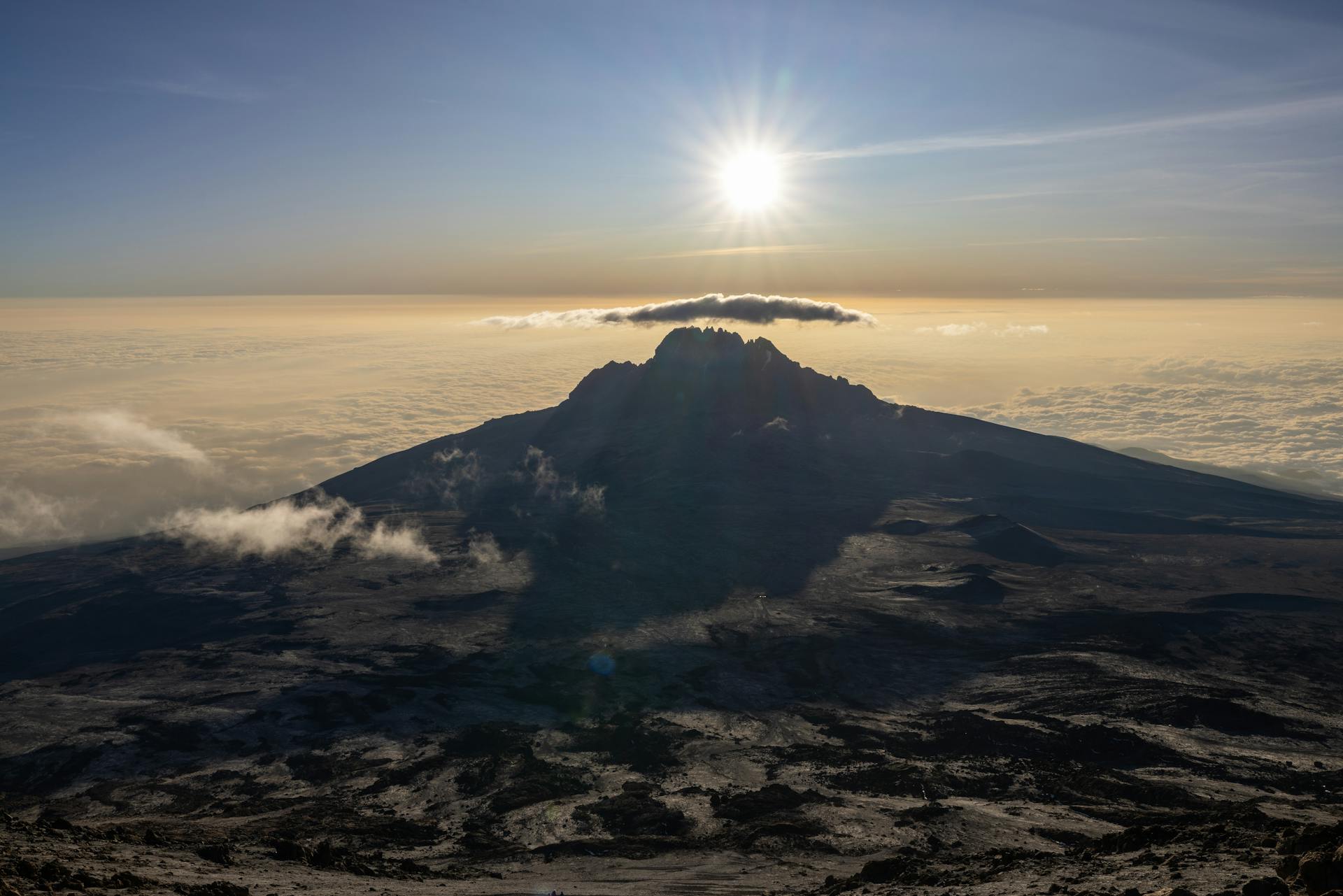 Read more about the article Tricks for Climbing Mount Kilimanjaro